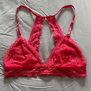 Fine Too Lace Bralette in Vibrant hot pink medium